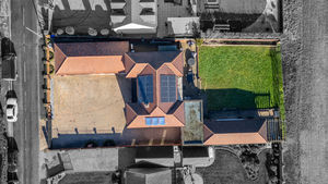 Photo 32- click for photo gallery